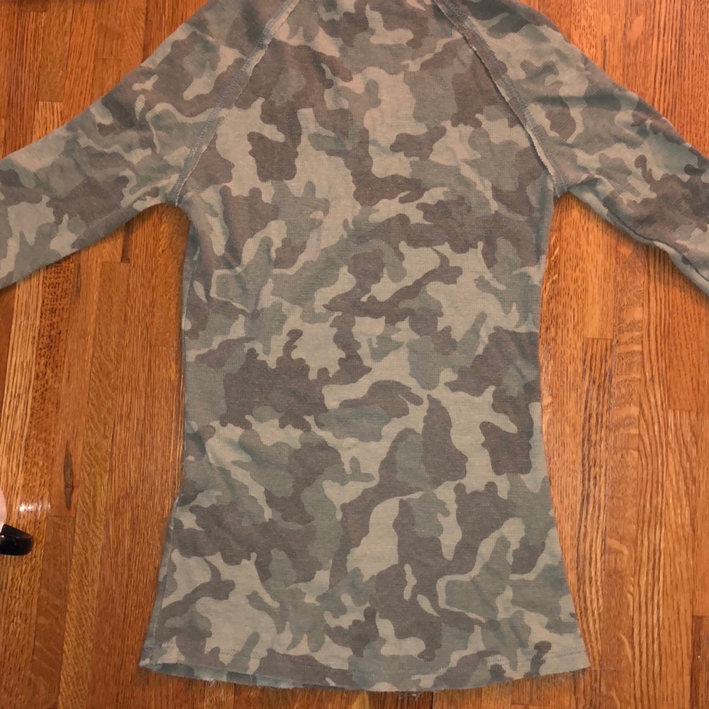 Mariners shirt - Picture 5 of 6